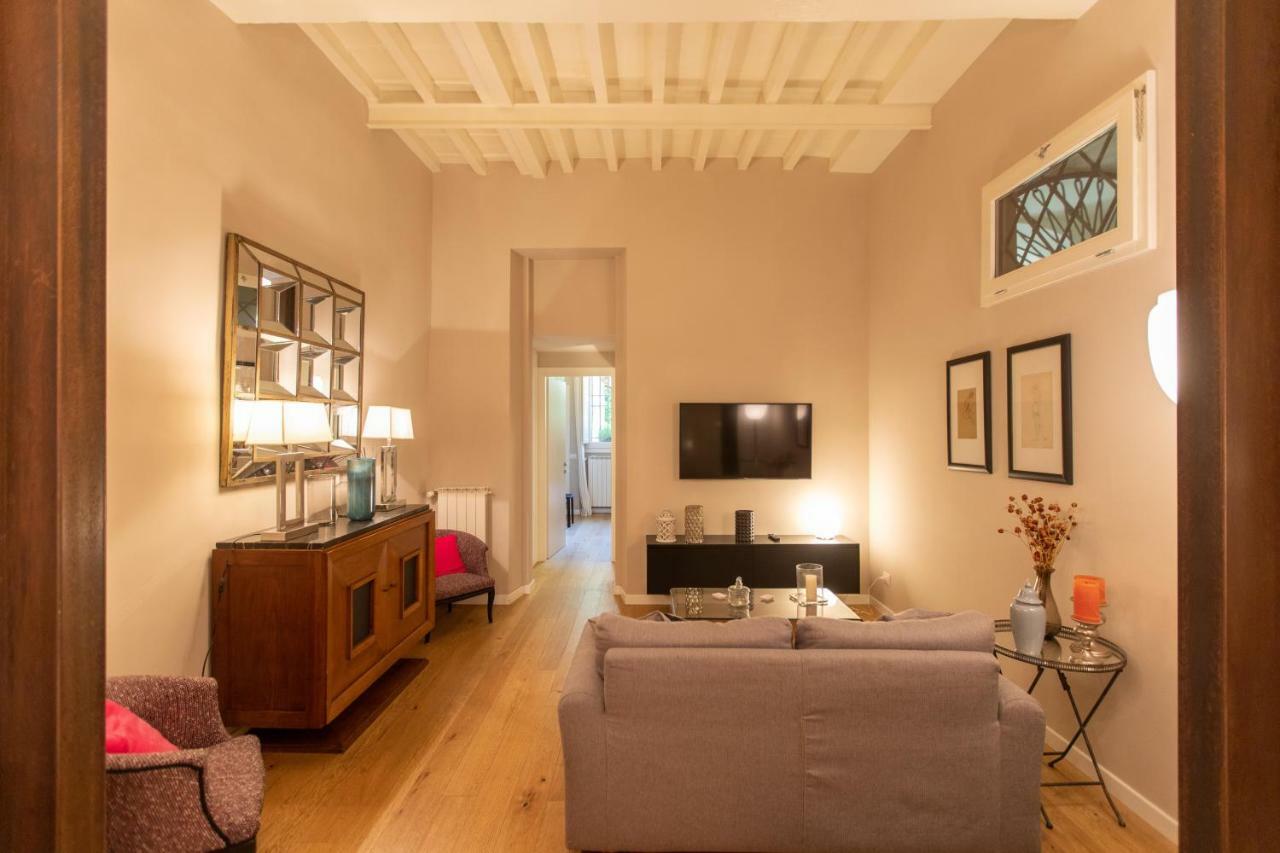 Santa Croce Luxury 2 Bedroom Florence Buitenkant foto