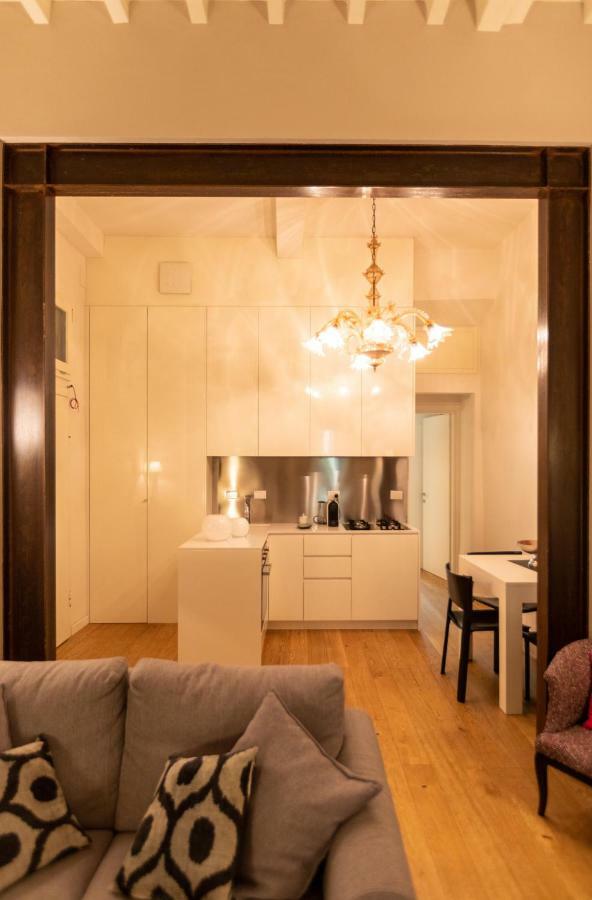 Santa Croce Luxury 2 Bedroom Florence Buitenkant foto
